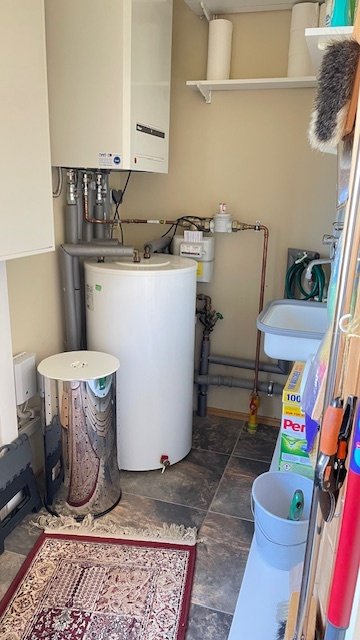 Knuffiger Bungalow Nähe Schwerin mit Pferdewiese