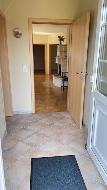 Knuffiger Bungalow Nähe Schwerin mit Pferdewiese